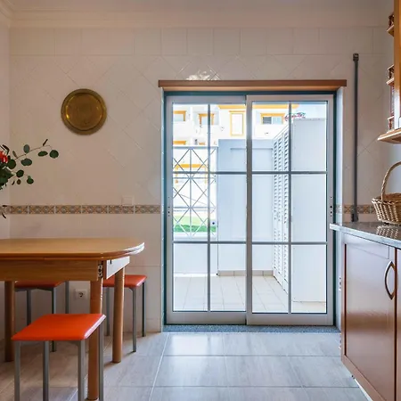 Apartment Hermimar By Algarneto